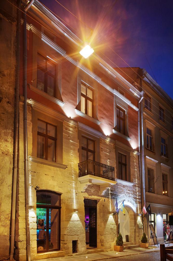 Rudolfo Hotel Lviv Exterior photo
